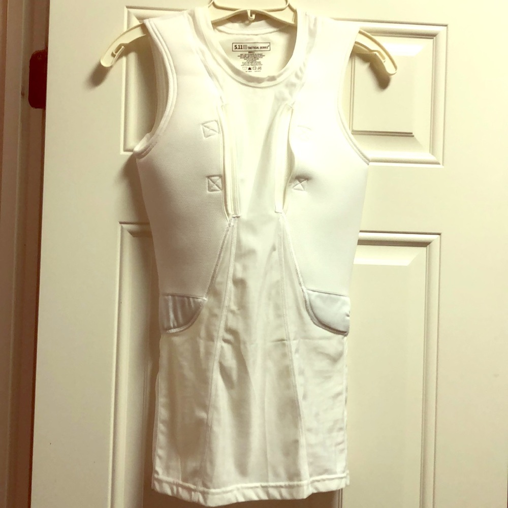 NWOT 5.11 Women’s Conceal Top